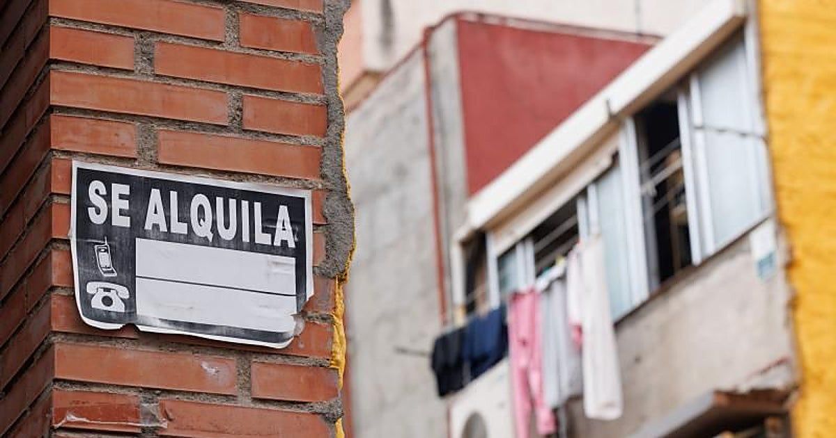 Las inmobiliarias cargan contra las nuevas medidas de Sánchez para la vivienda: "El alquiler de habitaciones va a desaparecer"
