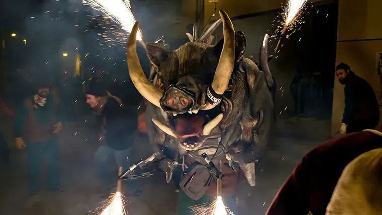 Porkada del Clot: Fiesta en Barcelona con música y gastronomía