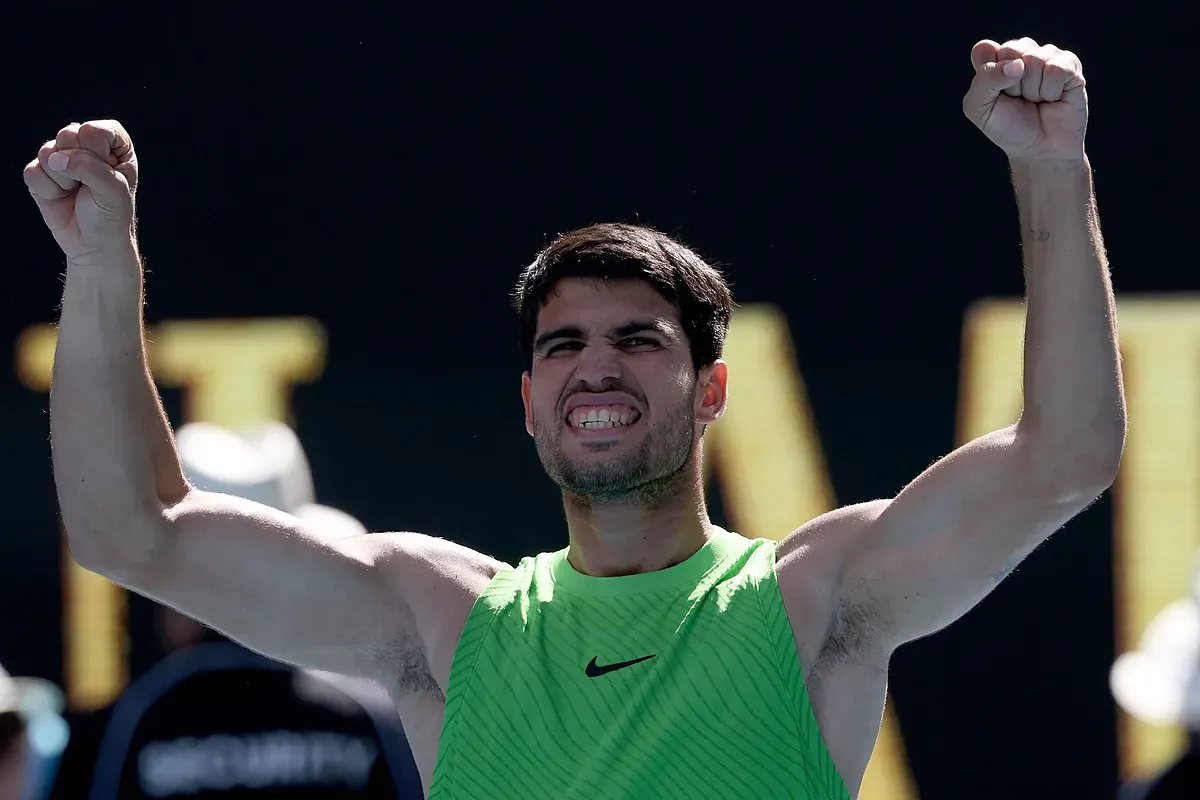 Alcaraz, sobre la polémica por la regla que salvó a Sinner: "Salió favorecido, el calor le cuesta"