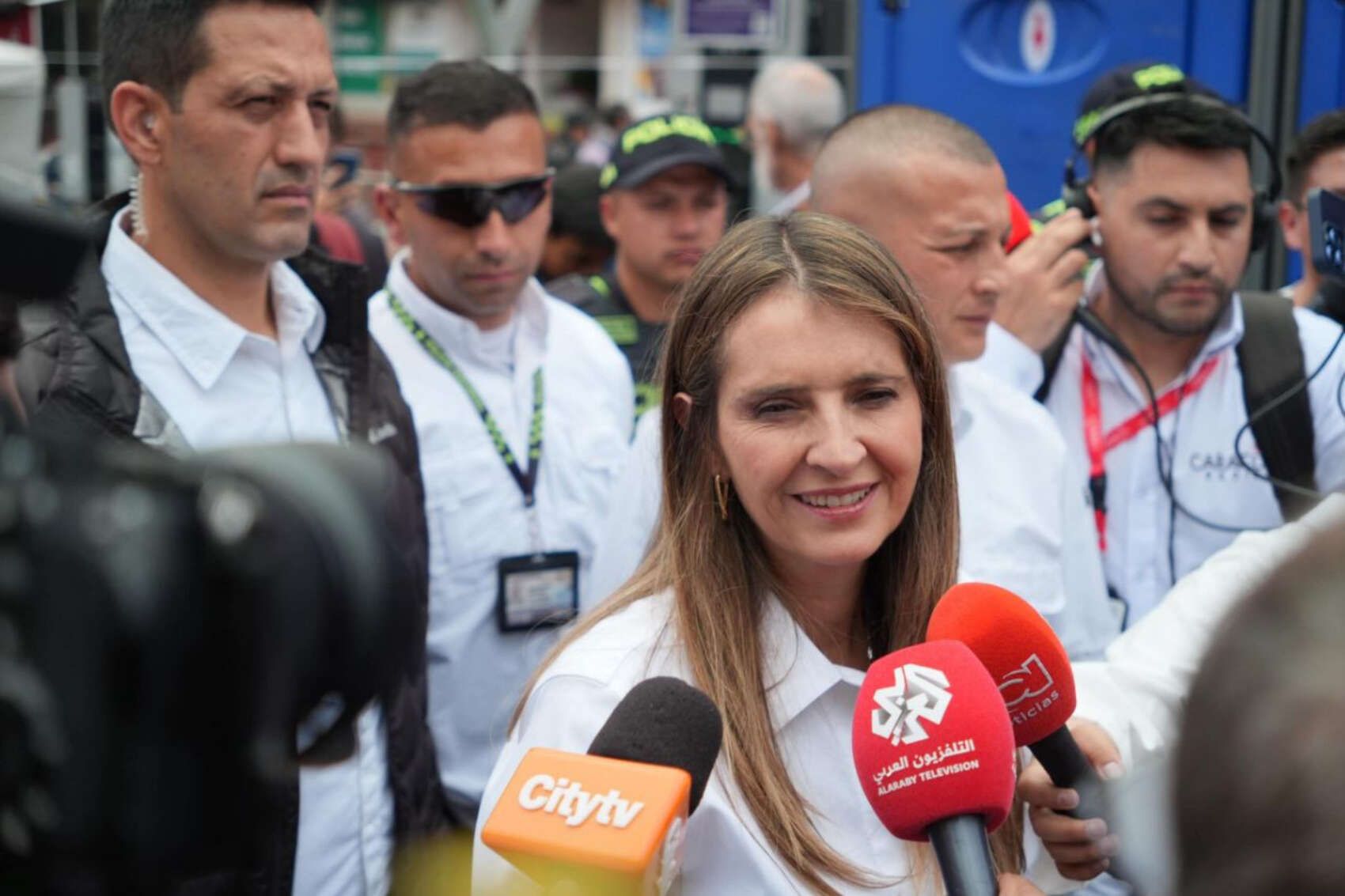 El fracaso de Valencia y el nacimiento del posuribismo: cómo la derecha se volcó con De la Espriella