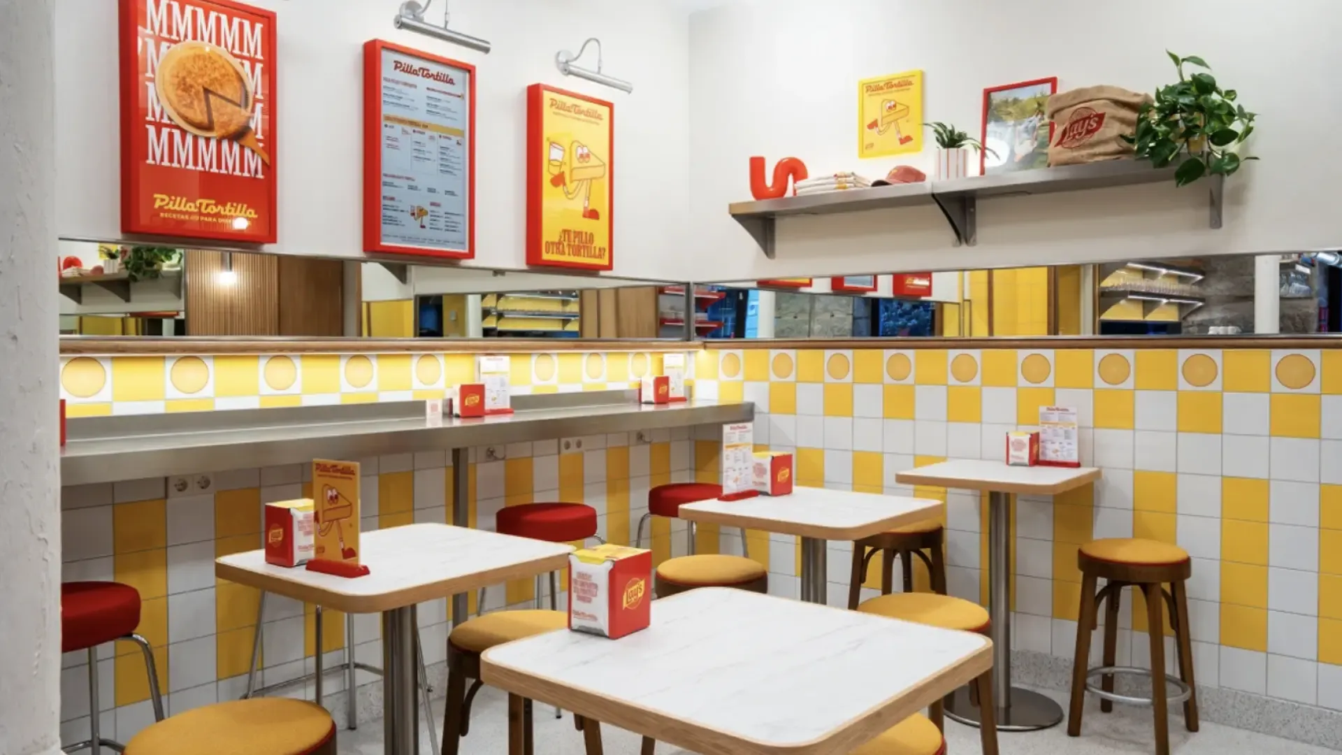 Aterriza en Madrid el primer restaurante especializado en tortillas de patata de bolsa: por menos de 4 euros y de Estrella Michelin